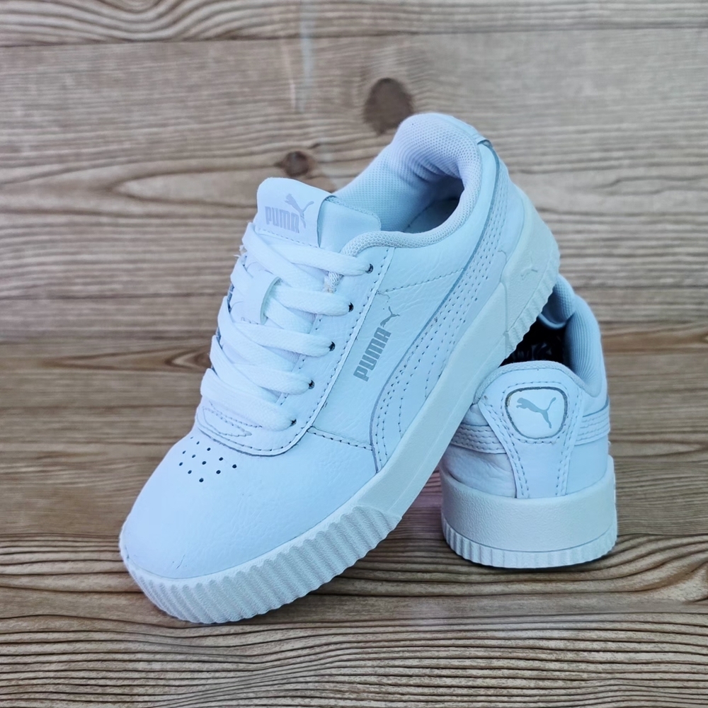 PUMA Carina Sneakers